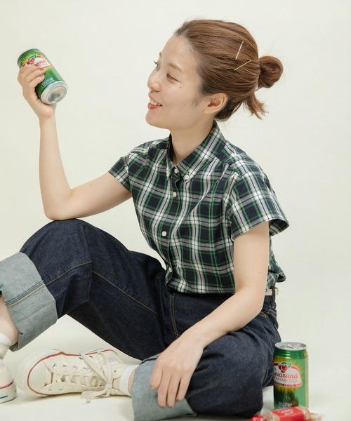 CHILD WOMAN(チャイルドウーマン)の「ギザタータン ボタンダウン半袖シャツ(シャツ/ブラウス・レディース・グリーン/ネイビー・FREE)」の1枚目の写真