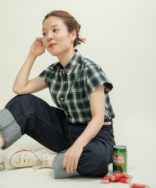 CHILD WOMAN(チャイルドウーマン)の「ギザタータン ボタンダウン半袖シャツ(シャツ/ブラウス・レディース・グリーン/ネイビー・FREE)」の8枚目の写真