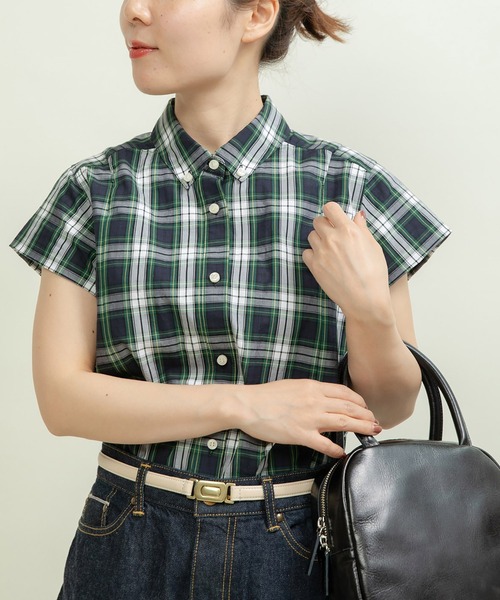 CHILD WOMAN(チャイルドウーマン)の「ギザタータン ボタンダウン半袖シャツ(シャツ/ブラウス・レディース・グリーン/ネイビー・FREE)」の3枚目の写真