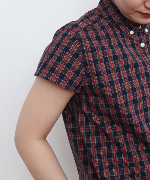 CHILD WOMAN(チャイルドウーマン)の「ギザタータン ボタンダウン半袖シャツ(シャツ/ブラウス・レディース・グリーン/ネイビー・FREE)」の17枚目の写真