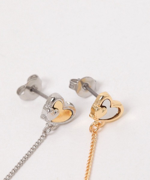 FOREVER 21（フォーエバー トゥエンティーワン）の「ハートチェーンピアス（ピアス（両耳用）・レディース・ゴールド/シルバー・FREE）」の4枚目の写真
