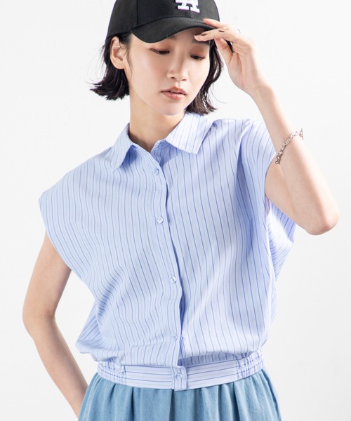 MILLION CARATS(ミリオンカラッツ)の「【立体タック×肩幅カバー】すっきり見せも今っぽシルエットも!涼しさと抜け感のバランス◎ 洒落感ストライプで夏の主役ブラウス(シャツ/ブラウス・レディース・ブルー/オフホワイト/ベージュ・FREE)」の3枚目の写真