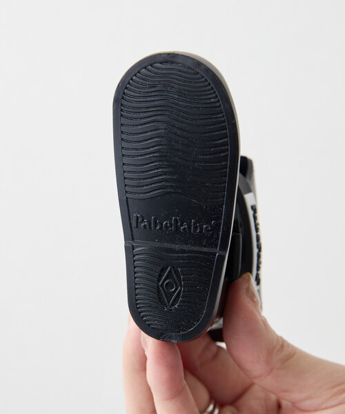 ear PAPILLONNER（イアパピヨネ）の「【Pabe Pabe（パべパべ）】Rainboot AirPods bag/レインブーツ エアーポッズバッグ（その他小物・レディース・ピンク/ブラック・FREE）」の10枚目の写真