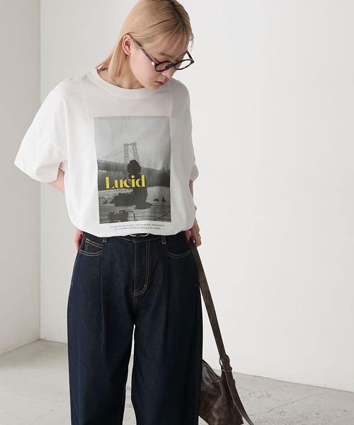 forksy.(フォルクシー)の「【forksy.】モノクロフォトプリント オーバーサイズTシャツ(Tシャツ/カットソー・レディース・ホワイト系1/チャコール/ホワイト系2・FREE)」の12枚目の写真