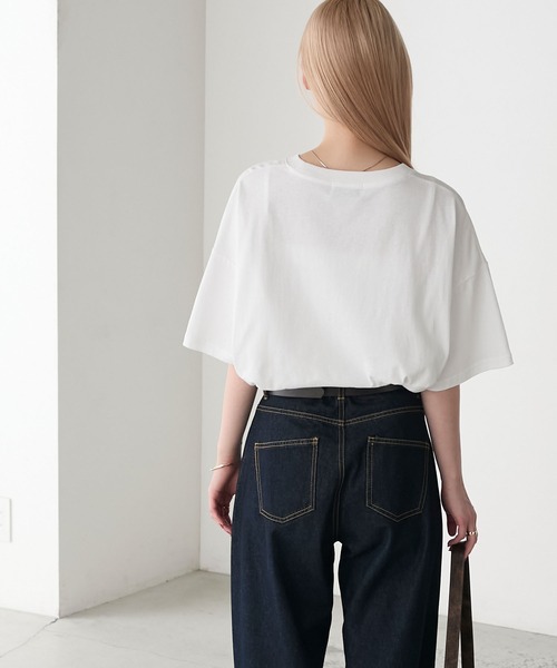 forksy.(フォルクシー)の「【forksy.】モノクロフォトプリント オーバーサイズTシャツ(Tシャツ/カットソー・レディース・ホワイト系1/チャコール/ホワイト系2・FREE)」の15枚目の写真