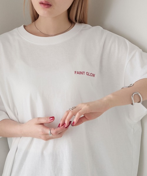 forksy.(フォルクシー)の「【forksy.】モノクロフォトプリント オーバーサイズTシャツ(Tシャツ/カットソー・レディース・ホワイト系1/チャコール/ホワイト系2・FREE)」の20枚目の写真