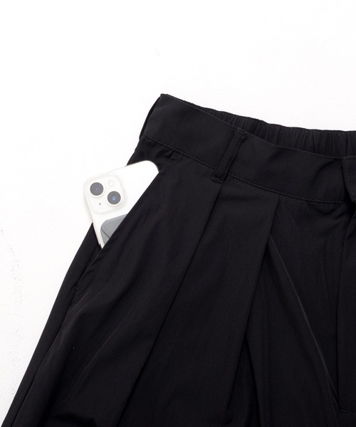 Revo.（レボ）の「【接触冷感】ナイロンストレッチ スリー クォーター ワイドパンツ（スラックス・メンズ・ネイビー/ブラウン/ブラック・M/L）」の10枚目の写真