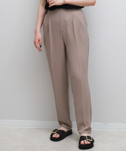 libelle more(リベル モア)の「ジョーゼットセンタープレステーパードパンツ(その他パンツ・レディース・ベージュ/モカ/ブラック・M)」の3枚目の写真