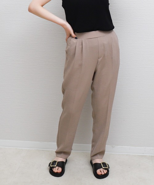 libelle more(リベル モア)の「ジョーゼットセンタープレステーパードパンツ(その他パンツ・レディース・ベージュ/モカ/ブラック・M)」の5枚目の写真