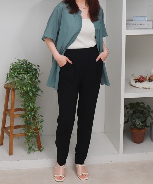 libelle more(リベル モア)の「ジョーゼットセンタープレステーパードパンツ(その他パンツ・レディース・ベージュ/モカ/ブラック・M)」の16枚目の写真