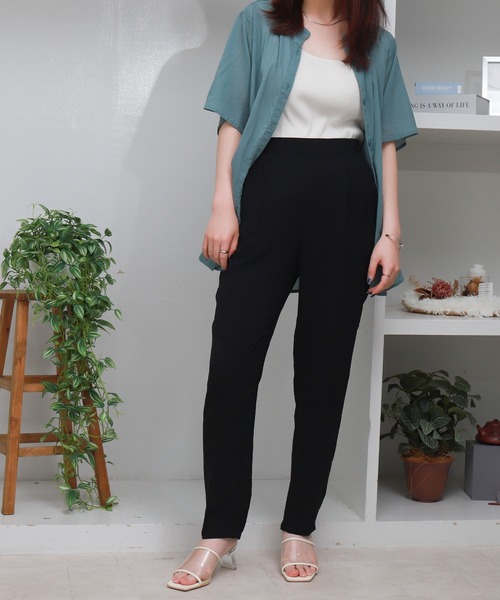 libelle more(リベル モア)の「ジョーゼットセンタープレステーパードパンツ(その他パンツ・レディース・ベージュ/モカ/ブラック・M)」の17枚目の写真