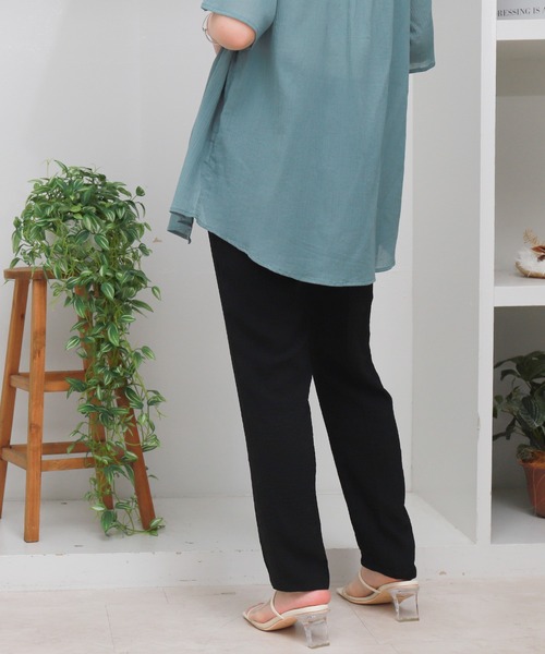 libelle more(リベル モア)の「ジョーゼットセンタープレステーパードパンツ(その他パンツ・レディース・ベージュ/モカ/ブラック・M)」の18枚目の写真
