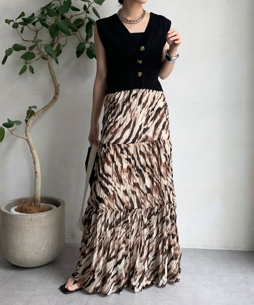 DouDou（ドゥドゥ）の「ニットベスト（ニット/セーター・レディース・ブラック/グレイッシュベージュ・FREE）」の3枚目の写真