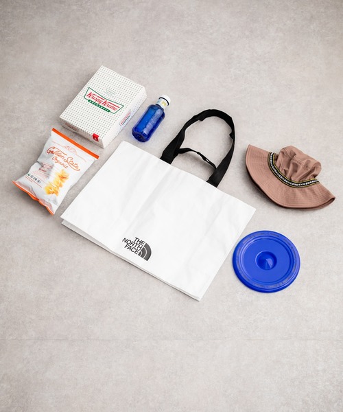 THE NORTH FACE(ザノースフェイス)の「THE NORTH FACE ザ・ノースフェイス Tarpaulin Eco Bag Large ワンポイントロゴ入り大容量2WAYエコバッグ(エコバッグ/サブバッグ・メンズ・ホワイト・FREE)」の20枚目の写真
