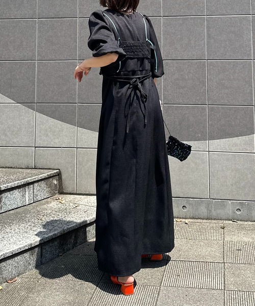 mi via loca（ミヴィアロカ）の「バルーンスリーブロングワンピース（ワンピース・レディース・ベージュ/ブラック・FREE）」の8枚目の写真