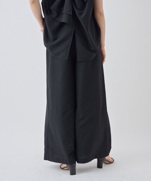 LIVETART（リヴェタート）の「ベルト付きオーバータックパンツ（その他パンツ・レディース・ブラック・FREE）」の2枚目の写真