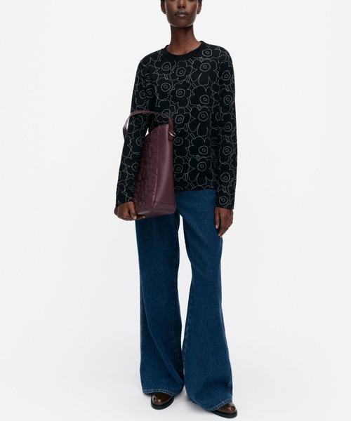 marimekko(マリメッコ)の「Sekunti Piirto Unikko / shirt(シャツ/ブラウス・レディース・ブラック・MEDIUM/LARGE/X-SMALL/SMALL/X-LARGE)」の1枚目の写真