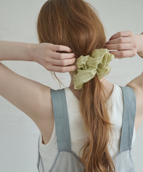 Crisp（クリスプ）の「ストライプシアーシュシュ（シュシュ・レディース・イエロー/ブルー・FREE）」の8枚目の写真