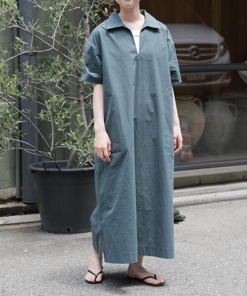 FORK&SPOON(フォークアンドスプーン)の「FORK&SPOON スキッパーワンピース(ワンピース・レディース・ベージュ/グリーン・1/2)」の1枚目の写真