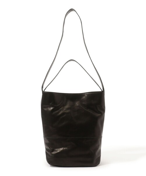 TOMORROWLAND (トゥモローランド)の「les basiques ショルダーバッグ(ショルダーバッグ・レディース・ブラック・FREE)」の1枚目の写真