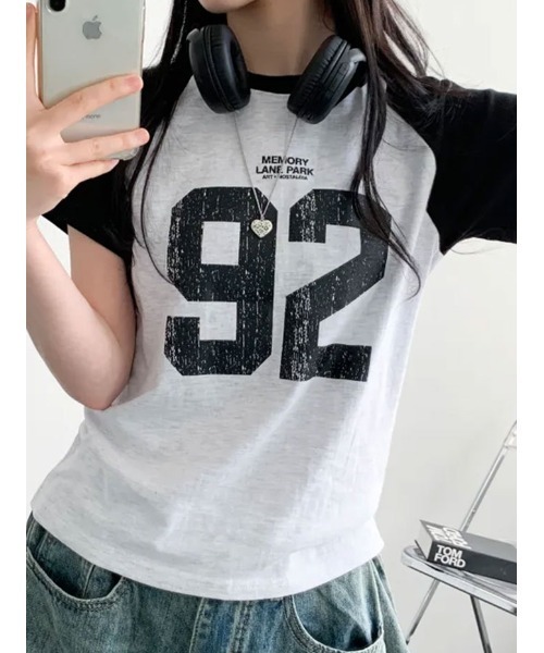 VIVID LADY（ビビッドレディー）の「ナンバリングプリント ラグラン半袖Tシャツ（Tシャツ/カットソー・レディース・ネイビー/チャコールグレー/オートミール/ライトグレー・FREE）」の20枚目の写真