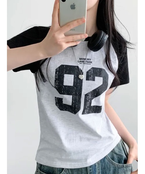 VIVID LADY（ビビッドレディー）の「ナンバリングプリント ラグラン半袖Tシャツ（Tシャツ/カットソー・レディース・ネイビー/チャコールグレー/オートミール/ライトグレー・FREE）」の21枚目の写真