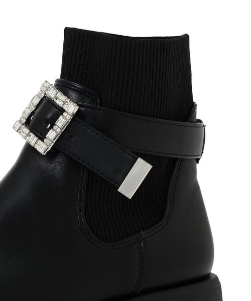 JILL by JILL STUART（ジルバイジルスチュアート）の「◇ビジューベルトショートブーツ（ブーツ・レディース・ブラック・LARGE/MEDIUM/SMALL）」の12枚目の写真