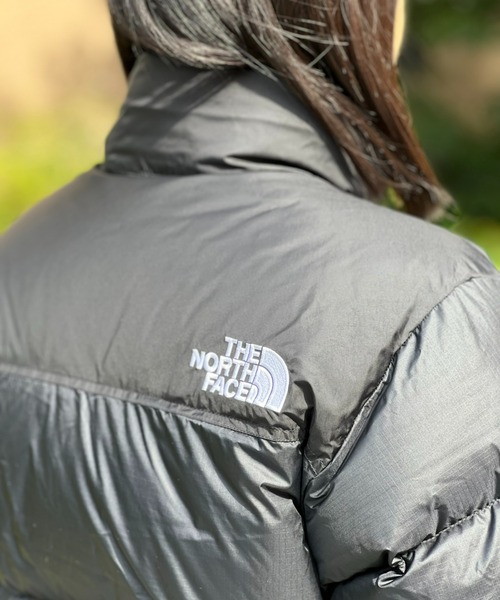 THE NORTH FACE(ザノースフェイス)の「【THE NORTH FACE】Short Nuptse Jacket(ダウンジャケット/コート・レディース・ブラック・SMALL/LARGE/MEDIUM)」の6枚目の写真