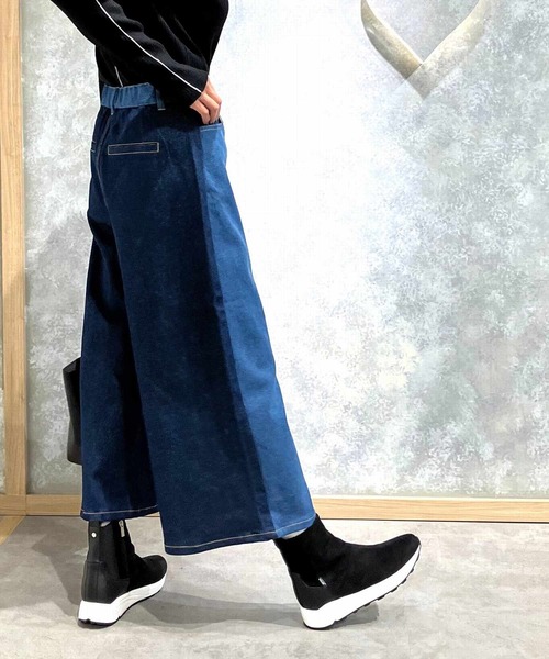Q(キュー)の「配色ZIPデニムパンツ(デニムパンツ・レディース・ブラック/ブルー・MEDIUM)」の6枚目の写真