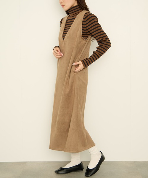 NAVY（ネイビー）の「nAvy スウェードポンチ ジャンパースカート（ジャンパースカート・レディース・ブラウン/ベージュ/ダークグレー・L/M）」の3枚目の写真