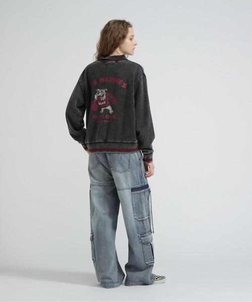 AVIREX（アヴィレックス）の「DEVIL DOG GARMENT DYE SWEAT/デビルドッグガーメントスウェット（スウェット・レディース・チャコールグレー/パープル・F）」の8枚目の写真