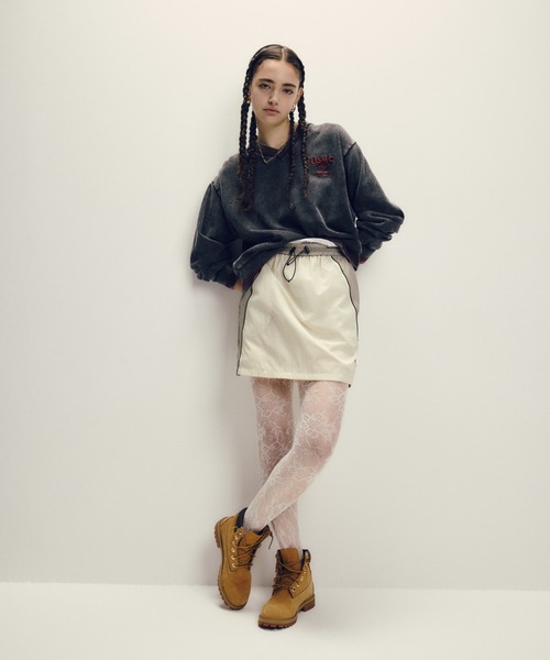 AVIREX（アヴィレックス）の「DEVIL DOG GARMENT DYE SWEAT/デビルドッグガーメントスウェット（スウェット・レディース・チャコールグレー/パープル・F）」の4枚目の写真