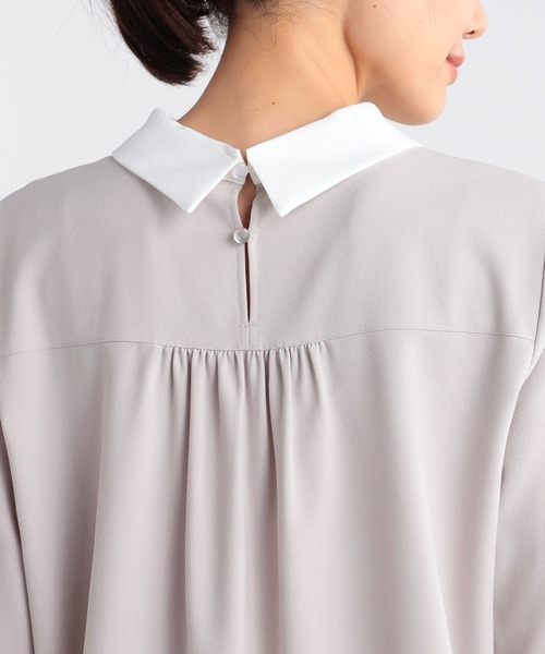 GALLORIA（ギャローリア）の「洗える　配色襟付きブラウス（シャツ/ブラウス・レディース・ライトベージュ/ネイビー・LL/L/M/S）」の4枚目の写真