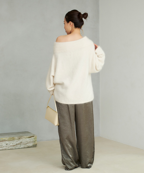 plage(プラージュ)の「Fur Off Neck ニット(ニット/セーター・レディース・ホワイト/ブラウン/キャメル・FREE)」の17枚目の写真