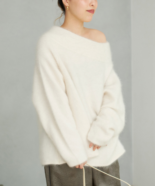 plage(プラージュ)の「Fur Off Neck ニット(ニット/セーター・レディース・ホワイト/ブラウン/キャメル・FREE)」の19枚目の写真