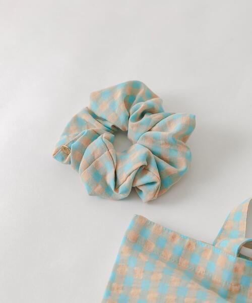 SMELLY(スメリー)の「アソートプリントシュシュ(ヘアゴム・レディース・イエロー系その他/ブルー系その他/ベージュ系その他・-)」の1枚目の写真