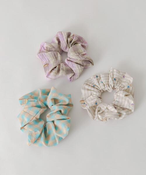 SMELLY(スメリー)の「アソートプリントシュシュ(ヘアゴム・レディース・イエロー系その他/ブルー系その他/ベージュ系その他・-)」の22枚目の写真