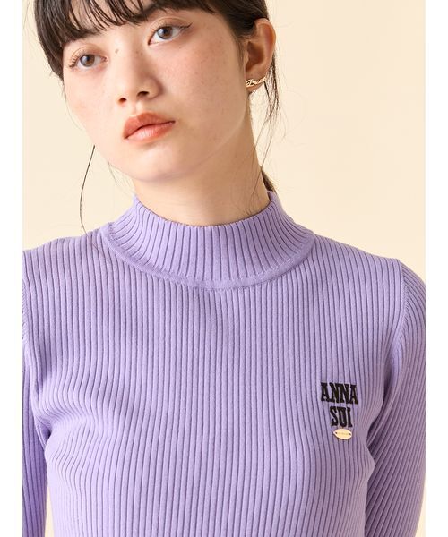 セール】【LILY BROWN ×ANNA SUI】ロゴ刺繍ハイネックリブニット
