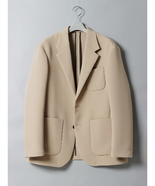 美品フォクシーニューヨーク　テーラードジャケット ベージュL ストレッチ　薄手 美品フォクシーニューヨーク テーラードジャケット ベージュL