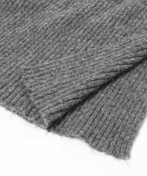 LOWRYS FARM（ローリーズファーム）の「リブニットストール　580184（ストール/ショール・レディース・レッド/グレー/ブラウン/グリーン/ブルー・FREE）」の15枚目の写真