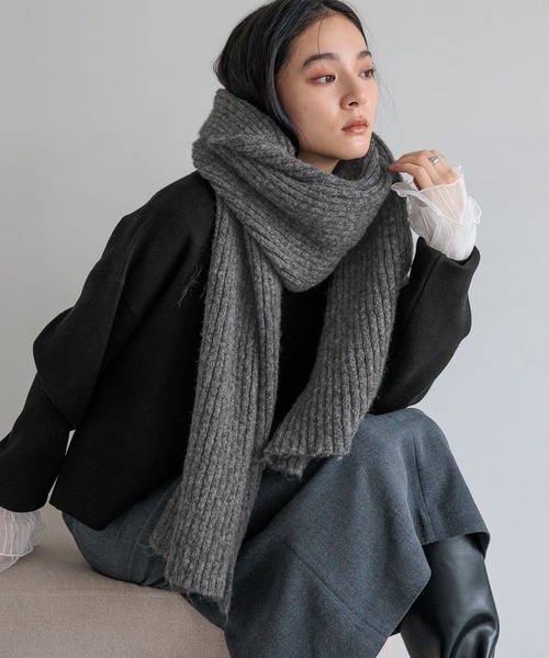 LOWRYS FARM（ローリーズファーム）の「リブニットストール　580184（ストール/ショール・レディース・レッド/グレー/ブラウン/グリーン/ブルー・FREE）」の20枚目の写真