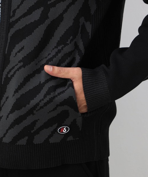 NICOLE CLUB FOR MEN(ニコルクラブフォーメン)の「【NICOLE SPORTS】アラカルト ニットブルゾン(ニット/セーター・メンズ・ブラック系/ホワイト系/ネイビー系・LARGE/X-LARGE/MEDIUM)」の11枚目の写真