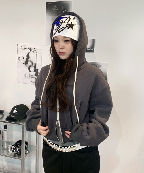 lilful(リルフル)の「スターモチーフ カラフルロゴジャガードビーニー ニット帽(ニットキャップ/ビーニー・レディース・ブラック/ホワイト・F)」の8枚目の写真