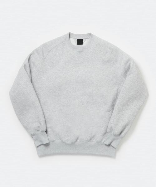 URBAN RESEARCH（アーバンリサーチ）の「DAIWA PIER39　TECH SWEAT CREW FREEDOM SLEEVE（スウェット・メンズ・ブラック/パープル/カーキ/ライトグレー・MEDIUM/SMALL/X-LARGE/LARGE）」の2枚目の写真