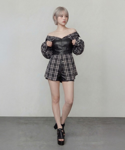 DURAS（デュラス）の「ベルテッドチャンキーヒール サンダル/オープントゥパンプス（サンダル・レディース・ブラック・LARGE/MEDIUM）」の10枚目の写真