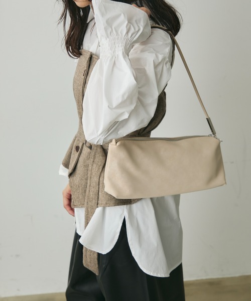 Lunea（ルネア）の「スクエアワンショルダーバッグ（ショルダーバッグ・レディース・ホワイト/ブラウン/ブラック・FREE）」の9枚目の写真