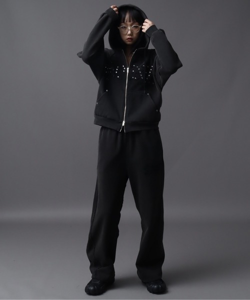 SEQUENZ（シークエンズ）の「【SEQUENZ（シークエンズ）】APPLIQUE STUDS FADE ZIP P/K（パーカー・メンズ・ブラック/グレー/ブルー/ブラウン/レッド・S/M/L）」の13枚目の写真