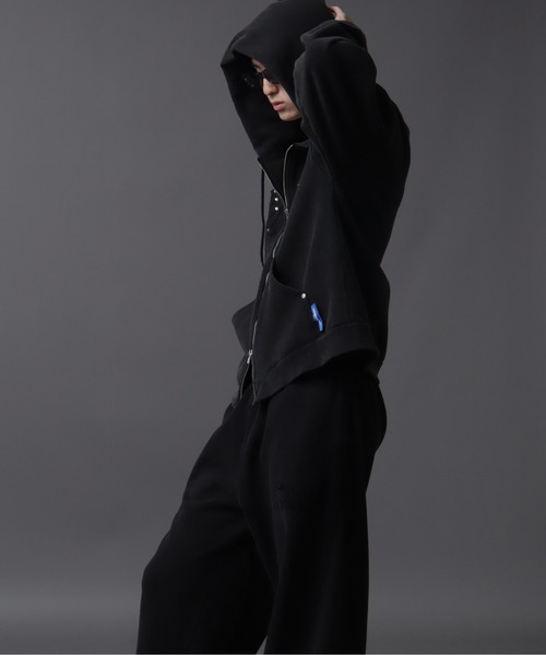 SEQUENZ（シークエンズ）の「【SEQUENZ（シークエンズ）】APPLIQUE STUDS FADE ZIP P/K（パーカー・メンズ・ブラック/グレー/ブルー/ブラウン/レッド・S/M/L）」の18枚目の写真