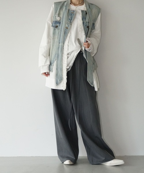 chuclla（チュクラ）の「【YOUYILIN】 クラッシュウォッシュデニムベスト CHYOUW25a003（ベスト・レディース・ブルー・M）」の2枚目の写真