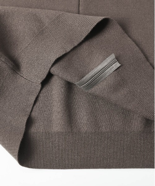 La-gemme（ラジェム）の「センタージップアップニットトップス（ニット/セーター・レディース・ブラック/オフホワイト/グレー/モカ・フリー）」の10枚目の写真